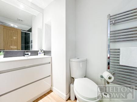 Bed 2 Ensuite