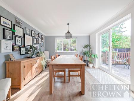 Kitchen & Diner