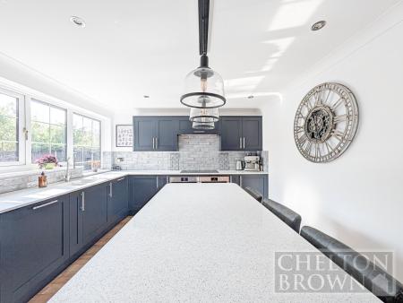 Kitchen & Diner