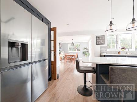 Kitchen & Diner