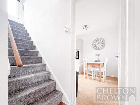 Hall/Stairs
