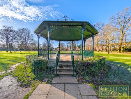 Park Opposite