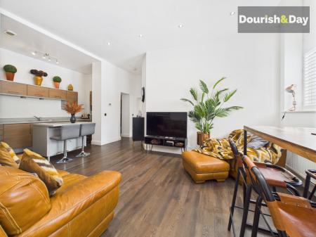 Kitchen / Living Room