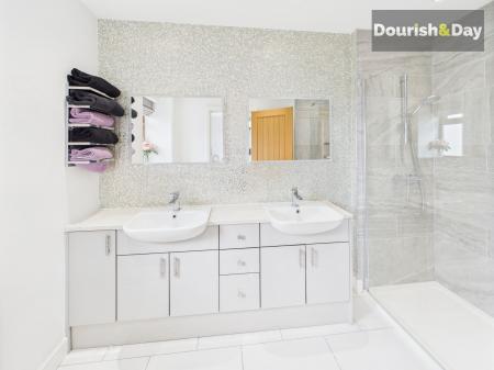 En-Suite Shower Room