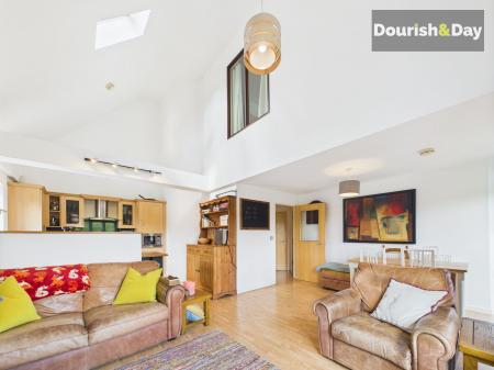 Kitchen / Living Diner