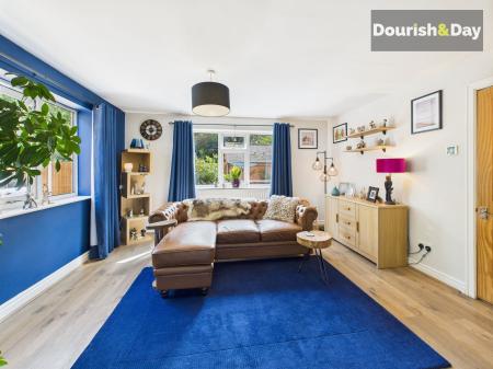 Open Plan Lounge/ Diner