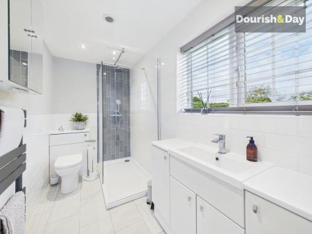 Ensuite Shower Room