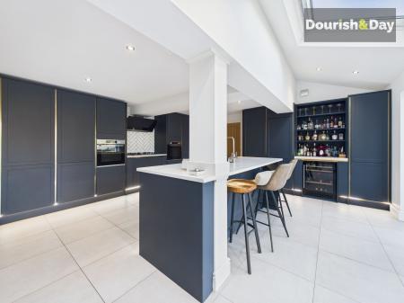 Kitchen / Living Diner