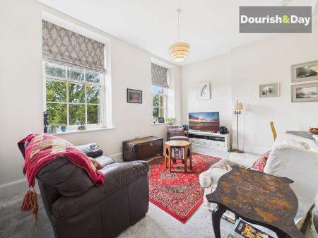 Open Plan Kitchen / Living Diner