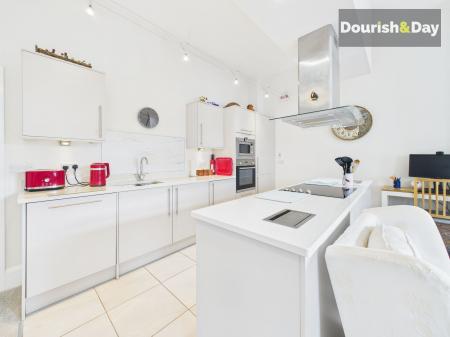 Open Plan Kitchen / Living Diner