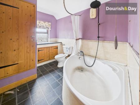 First Floor Bathroom