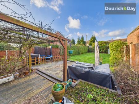 Rear Garden & Patio Area