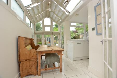 Kitchen / Breakfast / Diner