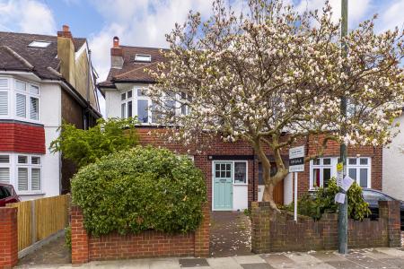 Station Road, Teddington