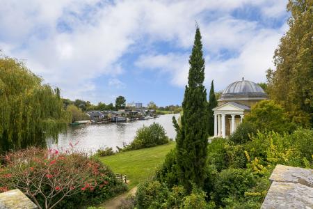 River Thames & Garrick's Temple to Shakespeare