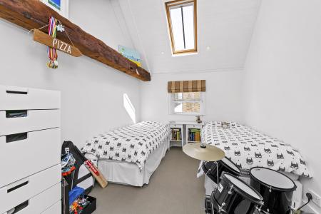 Guest / Second Bedroom