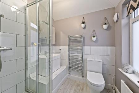 Ensuite Shower Room