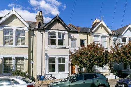 Seymour Gardens, Twickenham