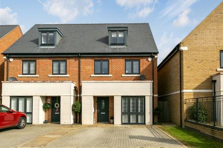 Corbett Avenue, East Molesey