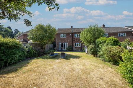 Garden to House