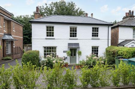 Pembroke Lodge, Thames Ditton