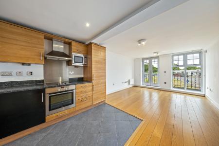 Kitchen / Living Room