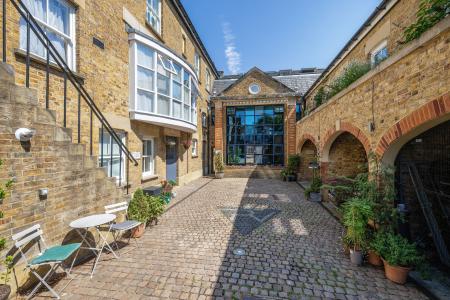 Courtyard View