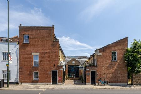 Kingsley Court, Church Street, Hampto