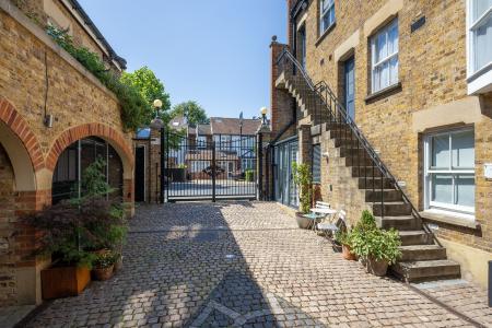 Courtyard View