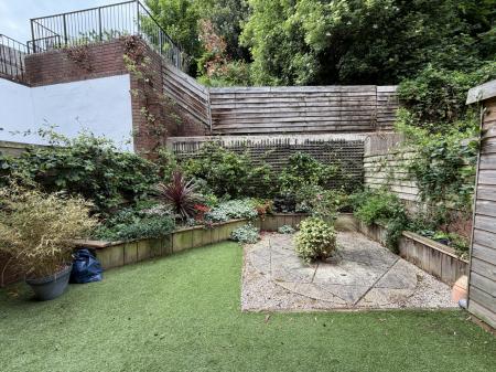 Photo 15