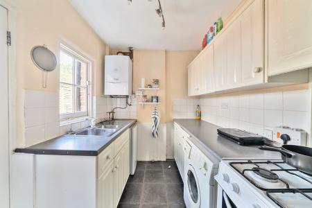 1317250-8-685bdfa547