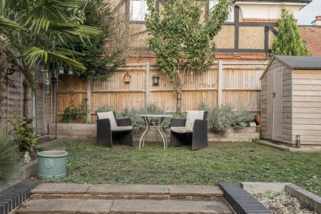 1354915-22-68dd63ed9