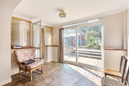 1343338-8-68a83e1e53