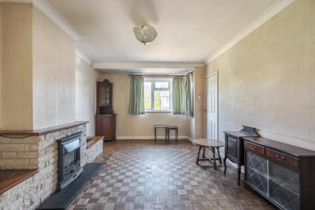 1343338-12-68a83eb32