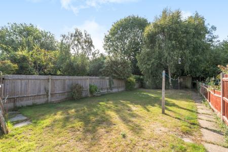 1343338-5-68a83d2d21