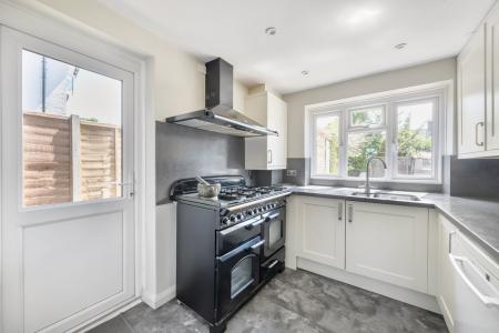 1321698-13-687102949