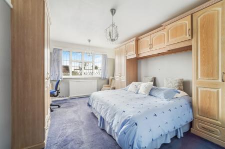 WOODLANDS AVENUE, 44