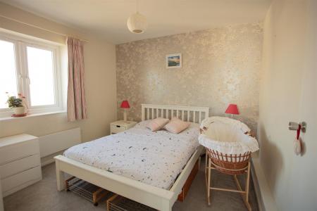 14 West View Court-5.jpg