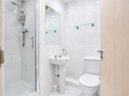 Martins - Bathroom 1.png