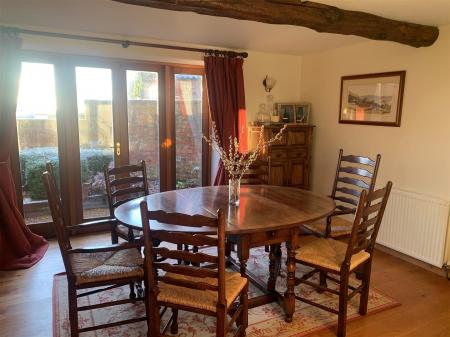 Dining Room a.jpg