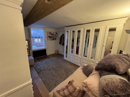 Bedroom 3 .jpg