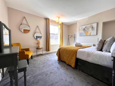 46 Scott Street 2 bedroom.jpg