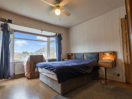 main bedroom dringhouse.png