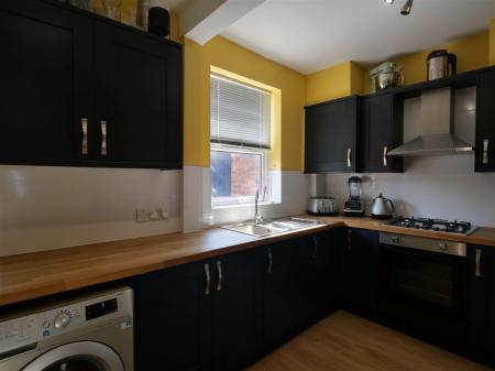 Kitchen 4.png