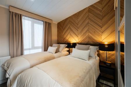 Kahlo_single bed set up.jpg