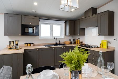 Davenport Kitchen.jpg