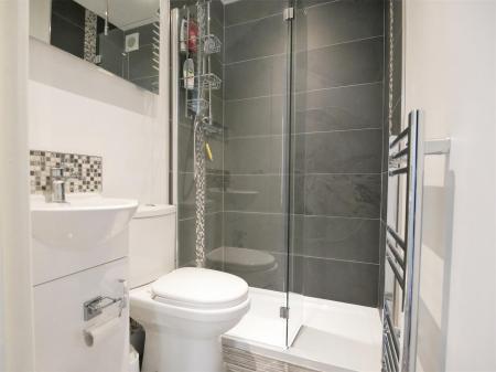 shower room.JPG