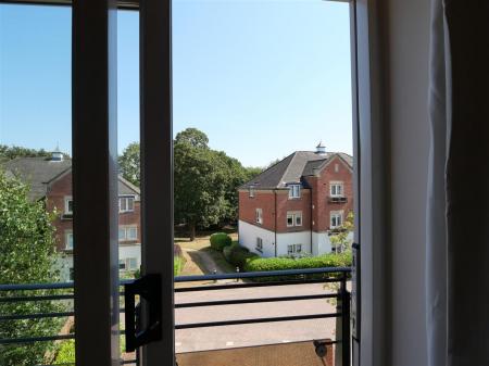 New - Balcony.JPG