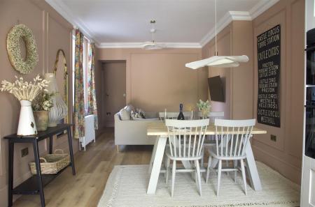 Apt 1 - 7 .jpg