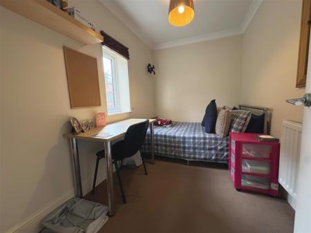 10 abbot bedroom 7.png
